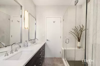 235 E 55th Street #PHB, New York City, NY 10022 - Photo 9