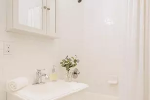 246 E 90th St, New York City, NY 10128 - Photo 5