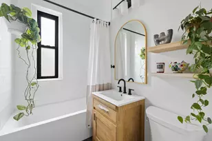 342 W 21st St, New York City, NY 10011 - Photo 3