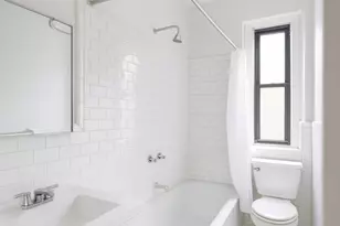 230 E 71st St, New York City, NY 10021 - Photo 5