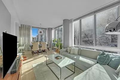 46-30 Center Boulevard #211, New York City, NY 11109 - Photo 5