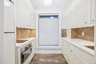 929 Park Ave, New York City, NY 10028 - Photo 7