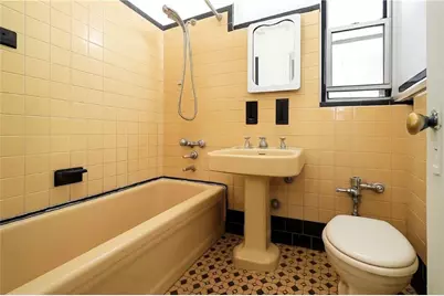 868 E 7th Street #3C, New York City, NY 11230 - Photo 11