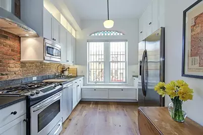 602 Bergen Street, New York City, NY 11238 - Photo 13