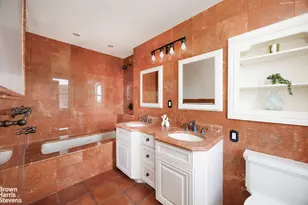 710 Park Ave, New York City, NY 10021 - Photo 11