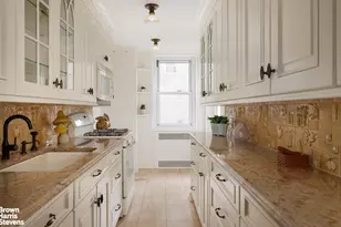 710 Park Ave, New York City, NY 10021 - Photo 7