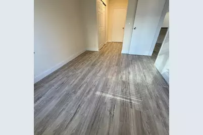 400 E 70th Street #907, New York City, NY 10021 - Photo 11