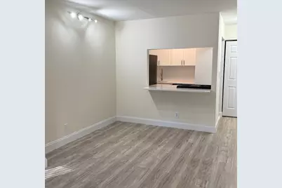 400 E 70th Street #907, New York City, NY 10021 - Photo 5