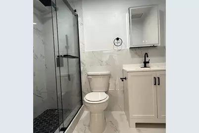 400 E 70th Street #907, New York City, NY 10021 - Photo 7