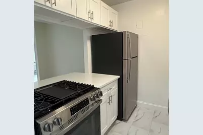 400 E 70th Street #907, New York City, NY 10021 - Photo 3