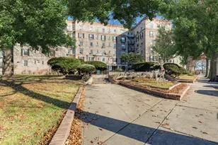 51-34 30th Ave., New York City, NY 11377 - Photo 17