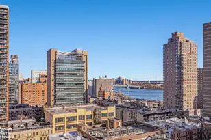 300 E 93rd St, New York City, NY 10128 - Photo 7