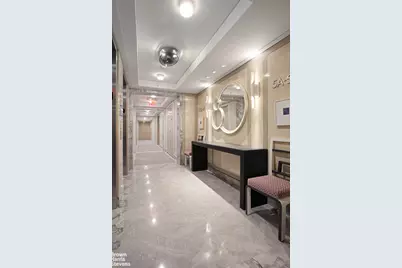 21 E 61st Street #5F, New York City, NY 10065 - Photo 11