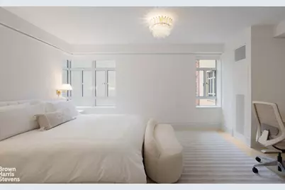 21 E 61st Street #5F, New York City, NY 10065 - Photo 5