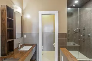 319 Decatur St, New York City, NY 11233 - Photo 11