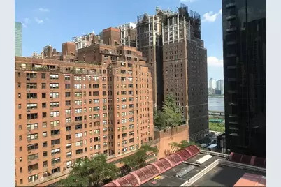 300 E 40th Street #8-H, New York City, NY 10016 - Photo 5