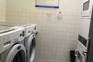 300 E 40th St, New York City, NY 10016 - Photo 11