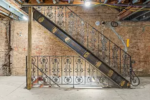 212 E 72nd St, New York City, NY 10021 - Photo 11