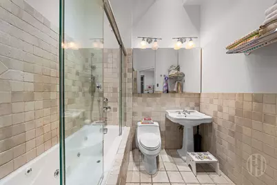 426 W Broadway #6F, New York City, NY 10012 - Photo 9