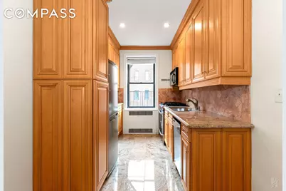 25-40 31st Avenue #6E, New York City, NY 11106 - Photo 9