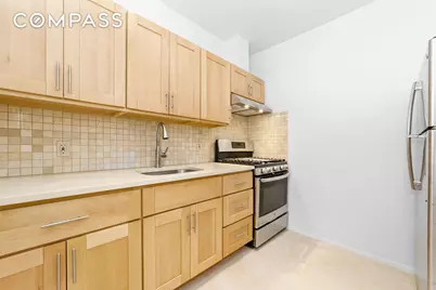24-41 82nd Street, New York City, NY 11370 - Photo 5