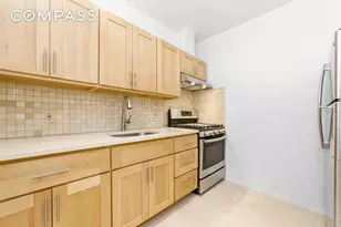 24-41 82nd St, New York City, NY 11370 - Photo 5