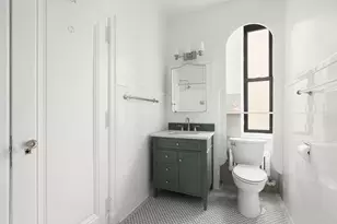 205 W 89th St, New York, NY 10024 - Photo 9