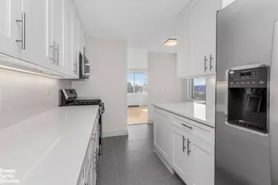 3333 Henry Hudson Parkway #9E, New York City, NY 10463 - Photo 3