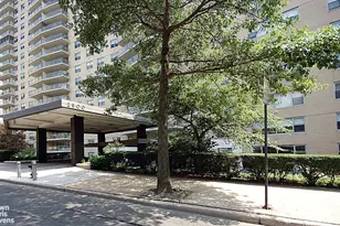 3333 Henry Hudson Pkwy, New York City, NY 10463 - Photo 1