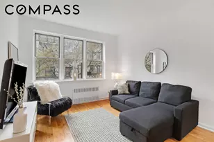 321 E 89th St, New York City, NY 10128 - Photo 3