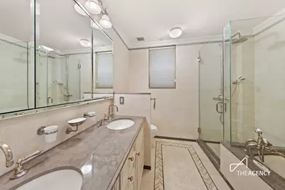 330 E 72nd Street #12, New York City, NY 10021 - Photo 7