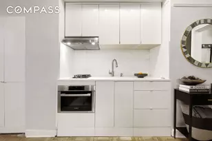 155 E 49th St, New York, NY 10017 - Photo 3