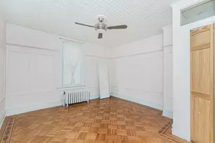 688 E 4th St, New York City, NY 11218 - Photo 21