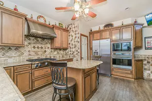 688 E 4th St, New York City, NY 11218 - Photo 11