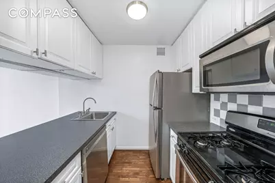 250 W 90th Street #6D, New York, NY 10024 - Photo 5