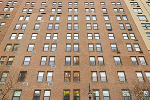 322 W 72nd St, New York, NY 10023 - Photo 17