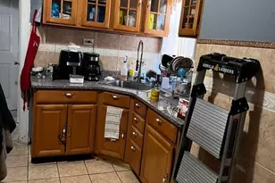 732 E 223rd St, New York City, NY 10466 - Photo 5