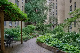 434 E 52nd St, New York City, NY 10022 - Photo 19