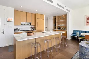 211 W 14th St, New York, NY 10011 - Photo 3
