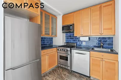 60 E 9th Street #341, New York City, NY 10003 - Photo 3