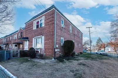 247-04 87th Drive, New York City, NY 11426 - Photo 3