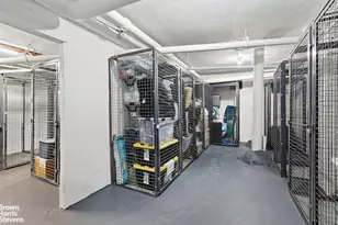 140 E 95th St, New York City, NY 10128 - Photo 9