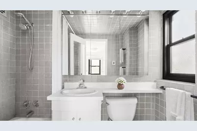 220 E 57th Street #17H, New York City, NY 10022 - Photo 5