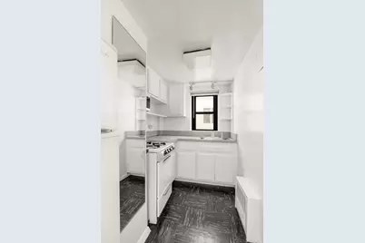 220 E 57th Street #17H, New York City, NY 10022 - Photo 9