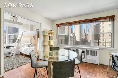 201 E 37th Street #11D, New York City, NY 10016 - Photo 3