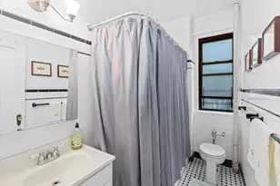 854 W 181st St, New York City, NY 10033 - Photo 7