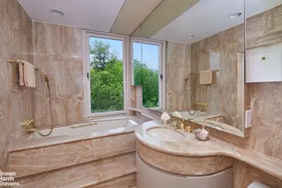 1133 5th Avenue #7A, New York City, NY 10128 - Photo 11