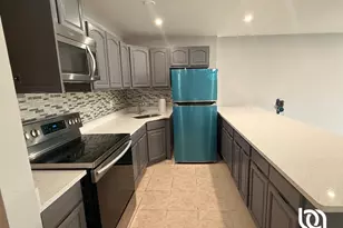 813 E 225th St, Bronx, NY 10466 - Photo 11