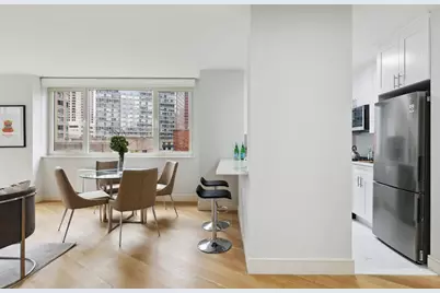 45 W 67th Street #7G, New York City, NY 10023 - Photo 1