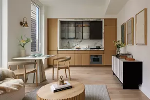 135 E 47th St, New York City, NY 10017 - Photo 3